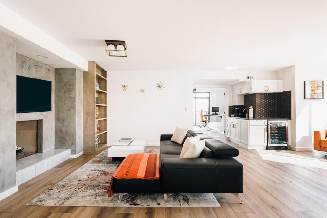 Photo of Livingroom in LoDo
