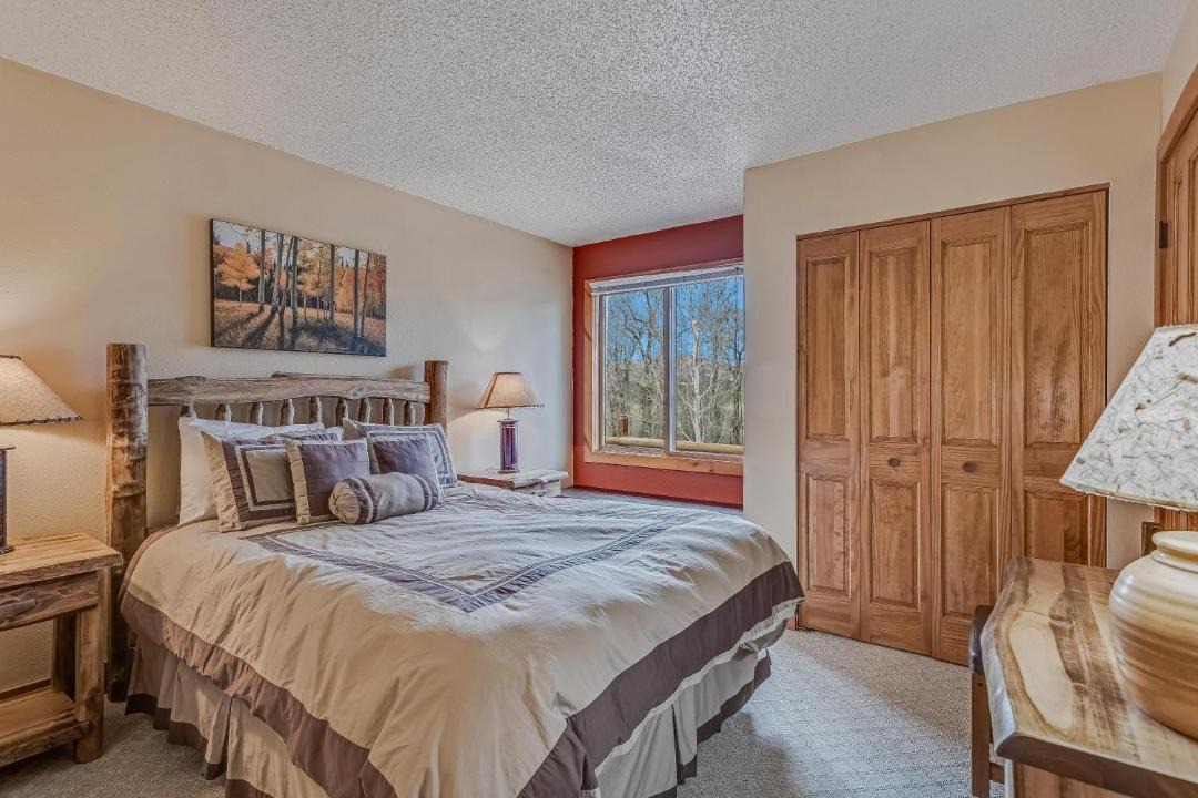 Photo of Bedroom in Clark