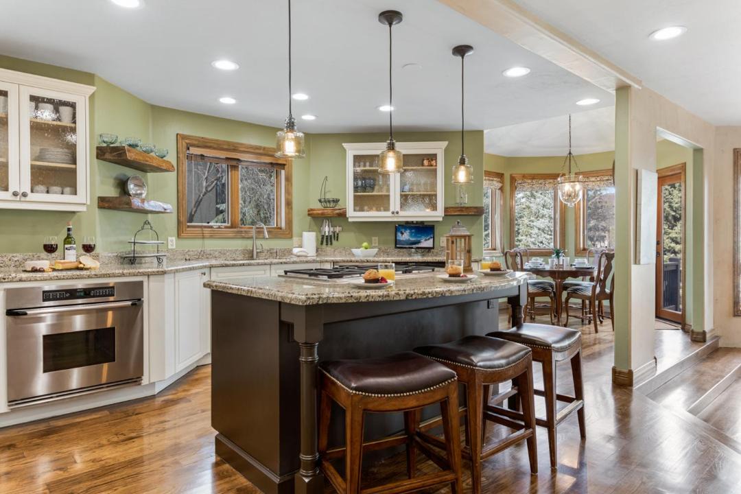 Photo of Kitchen in Edwards