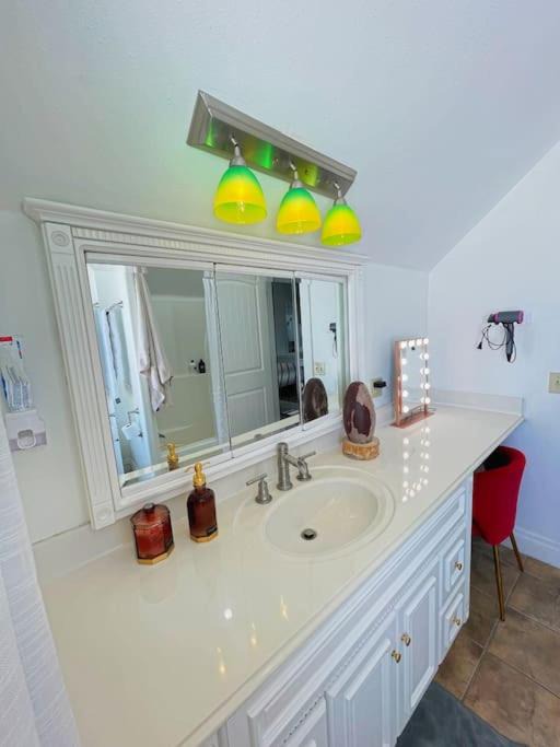 Photo of Bathroom in Alamosa