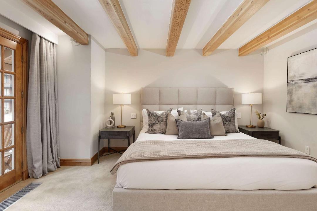 Photo of Bedroom in Downtown