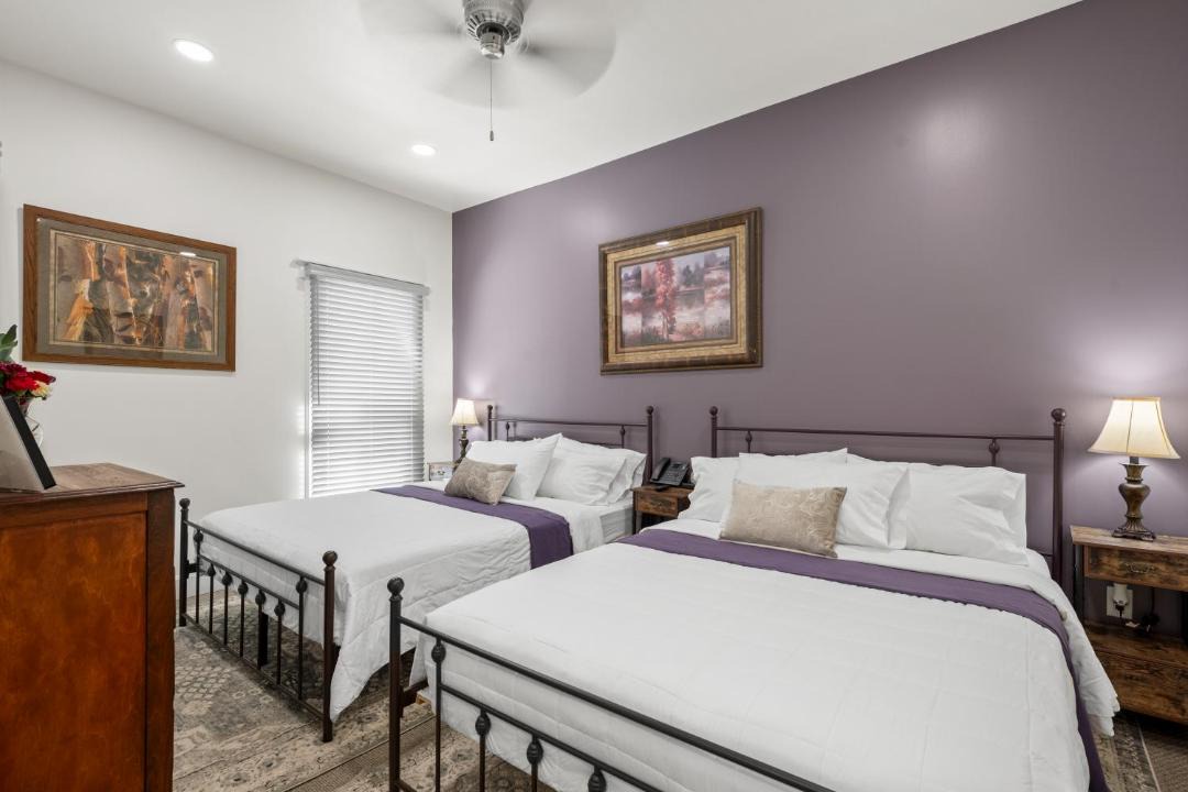 Photo of Bedroom in Idaho Springs