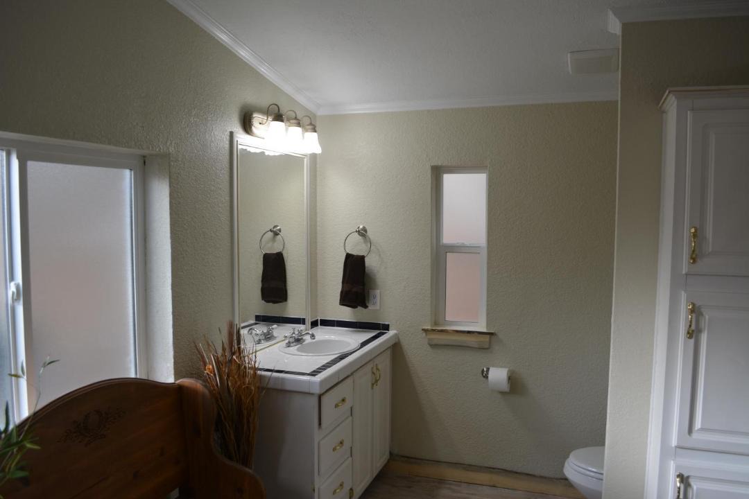 Photo of Bathroom in Divide