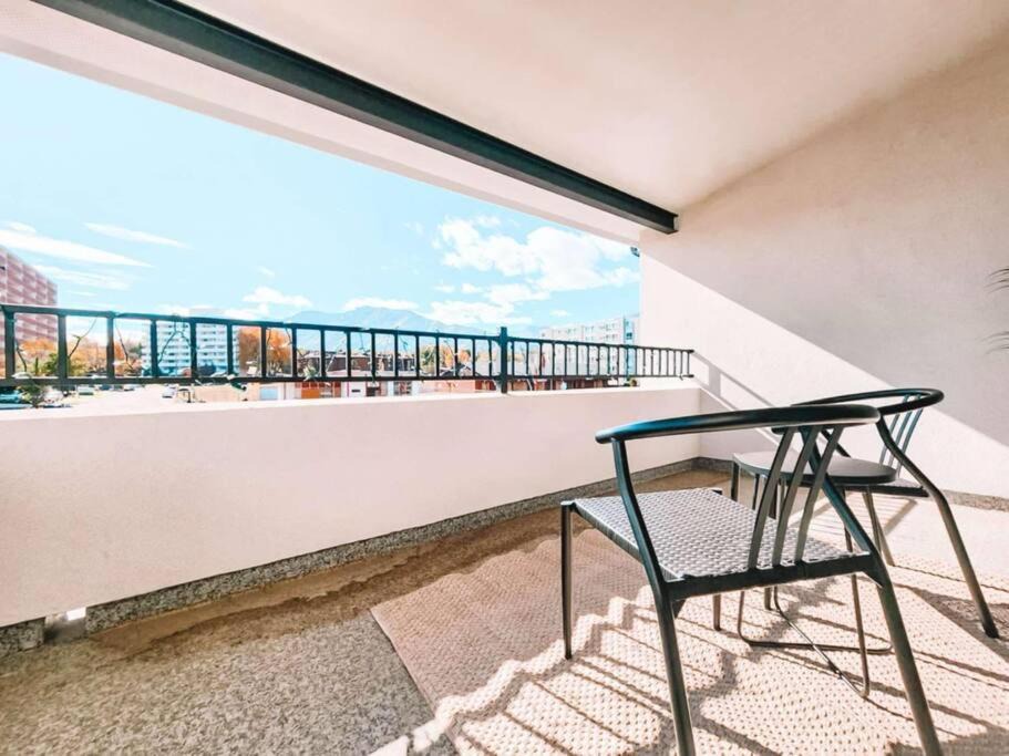 Photo of Patio Balcony in Skyway