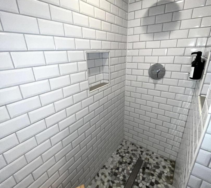 Photo of Bathroom in Los Ranchitos Estates