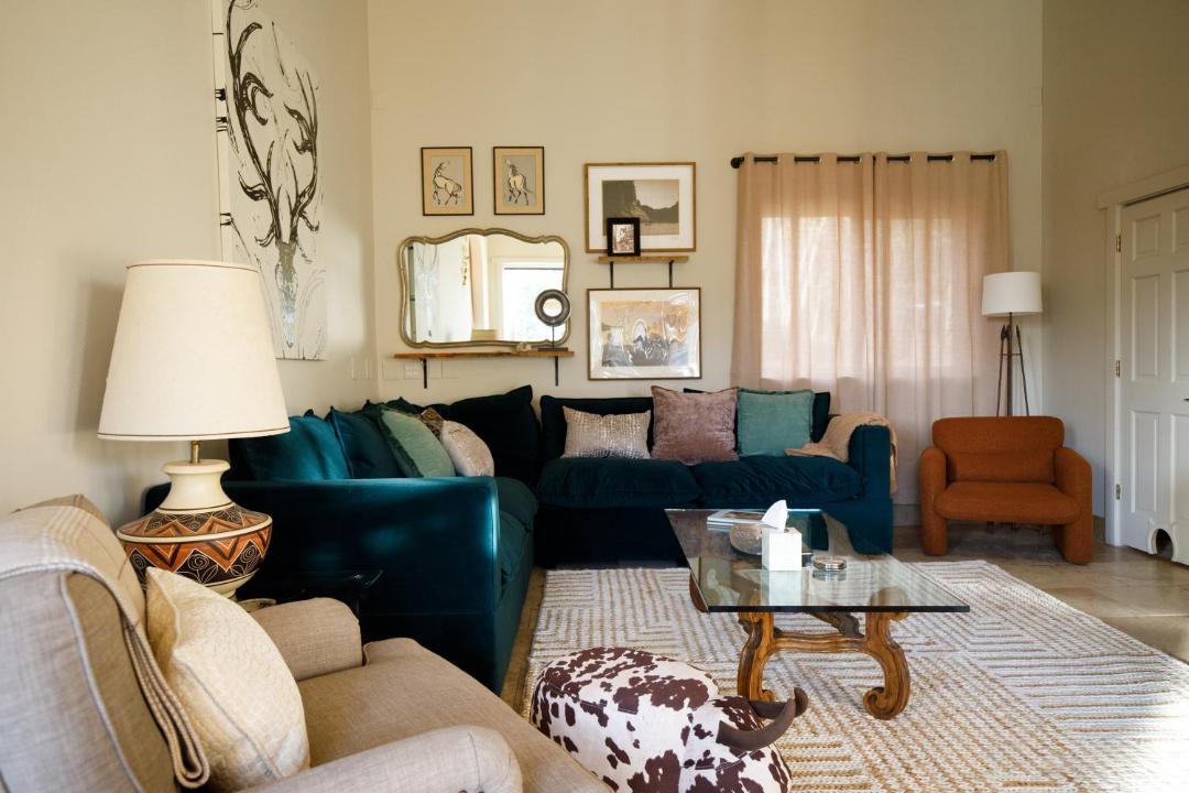 Photo of Livingroom in Bailey