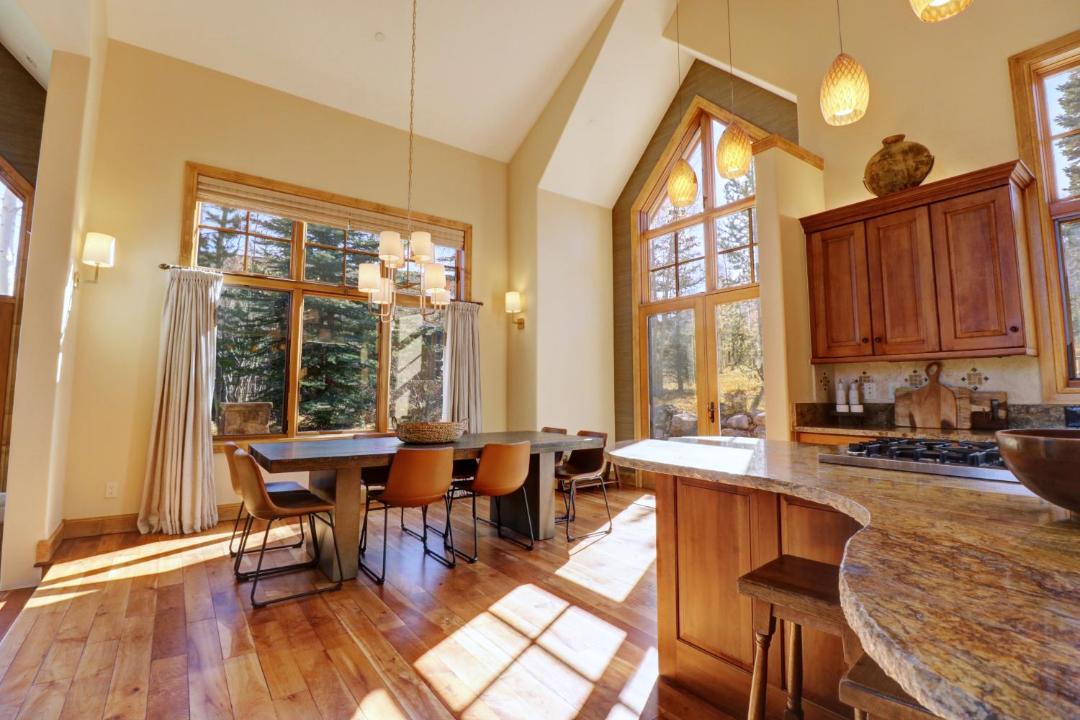 Photo of Kitchen in Three Peaks