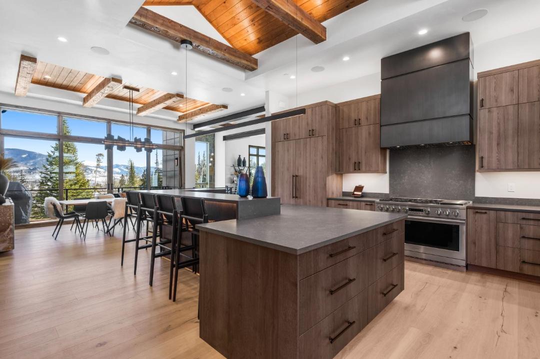 Photo of Kitchen in Three Peaks