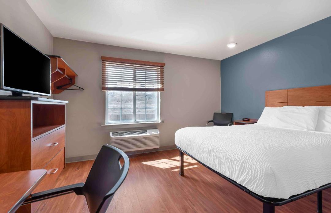 Photo of Bedroom in West Colorado Springs