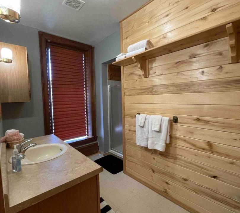 Photo of Bathroom in Del Norte