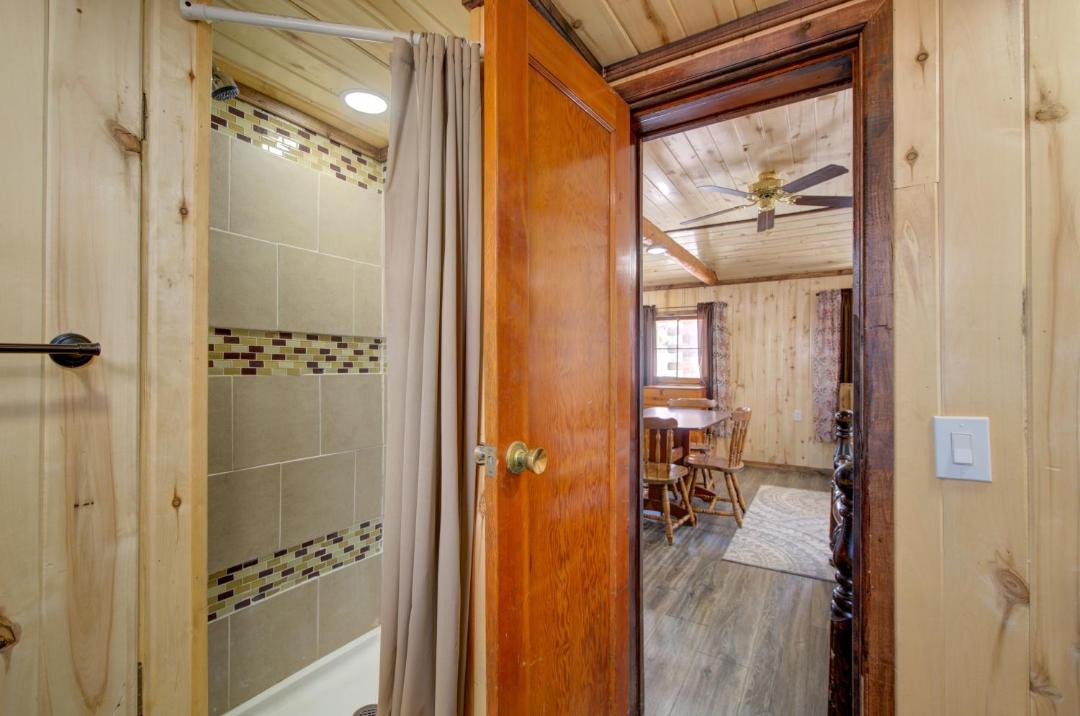Photo of Bathroom in Twin Lakes