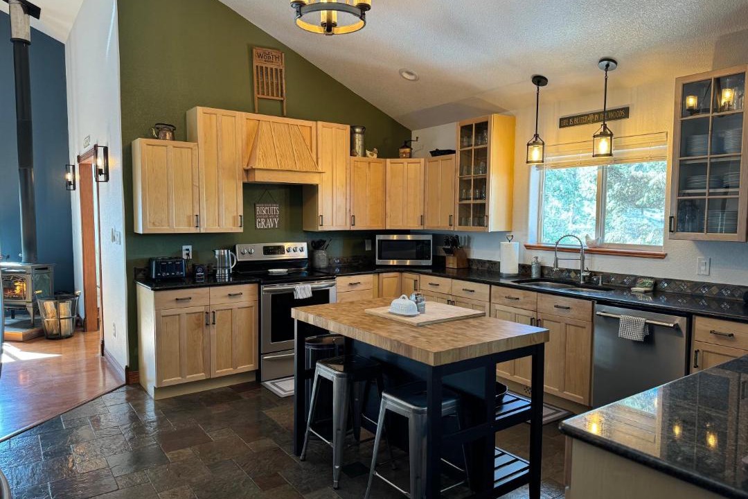 Photo of Kitchen in Divide