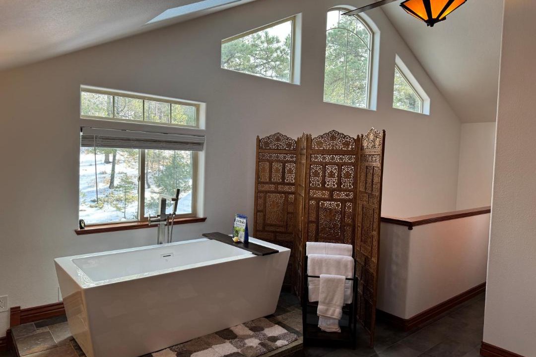 Photo of Bathroom in Divide