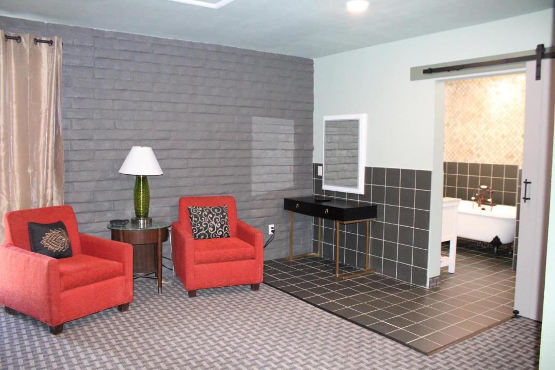 Photo of Bathroom in Lamar