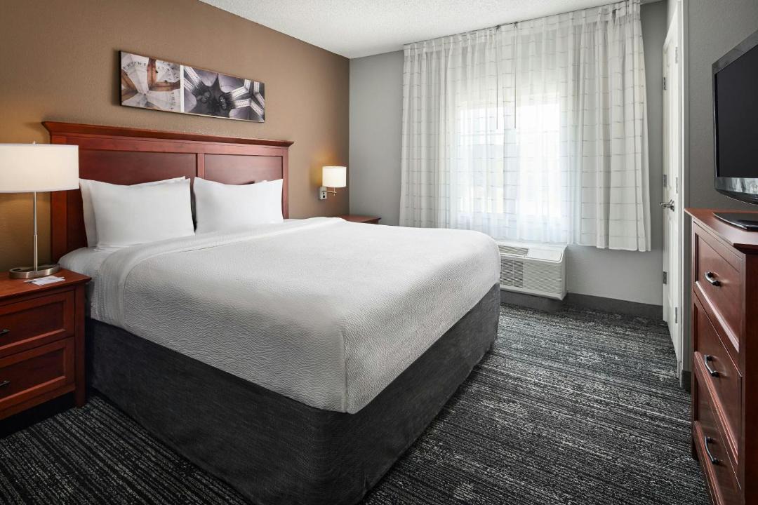 Photo of Bedroom in Southeast Colorado Springs