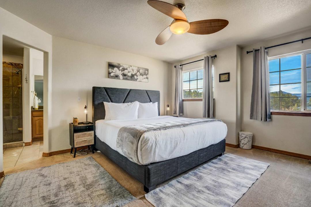 Photo of Bedroom in Monument