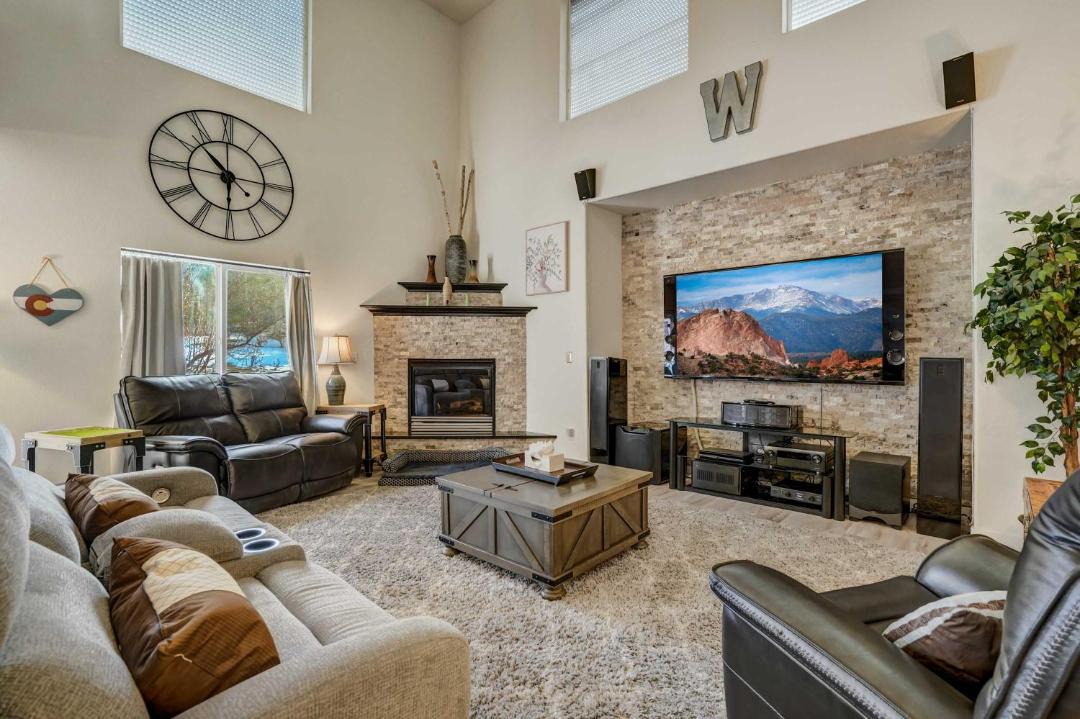 Photo of Livingroom in Monument