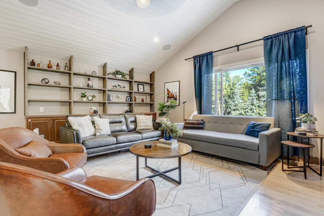 Photo of Livingroom in Cascade-Chipita Park