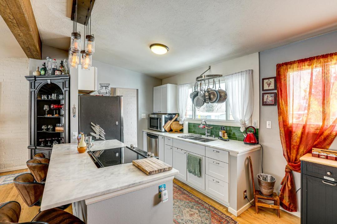 Photo of Kitchen in Harvey Park
