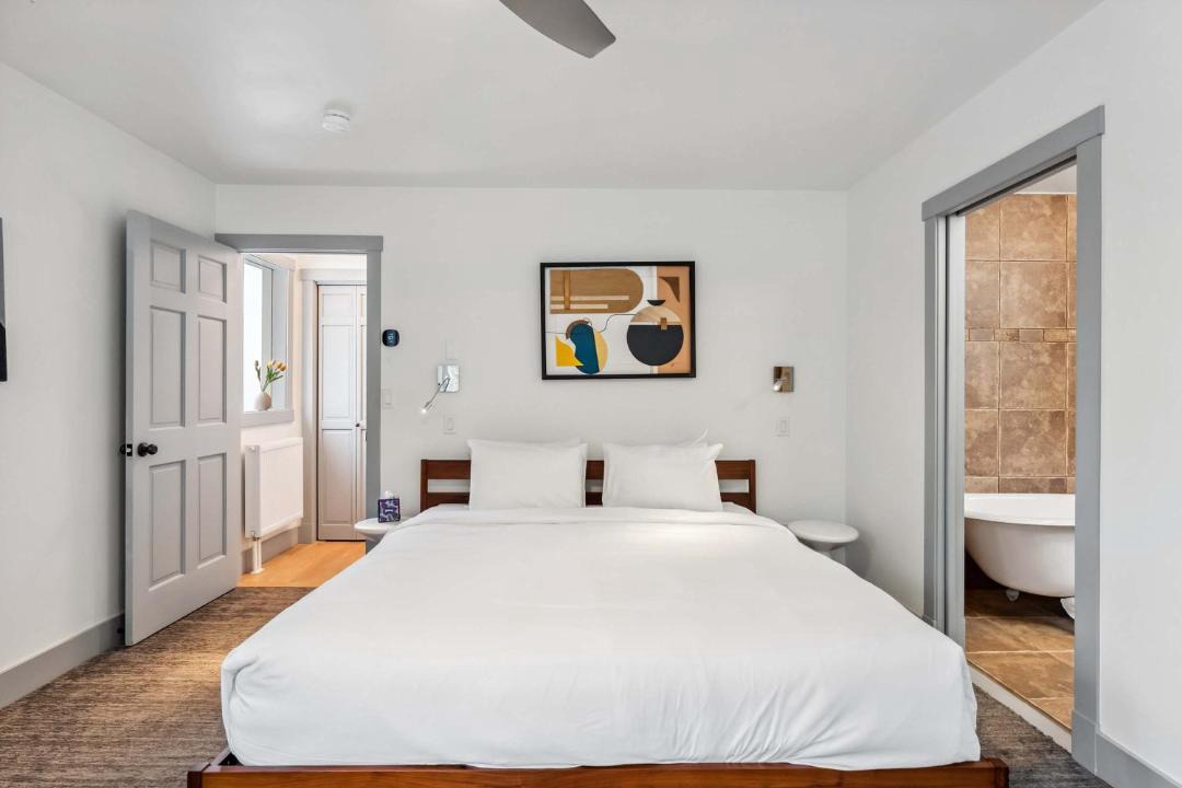 Photo of Bedroom in Breckenridge Heights
