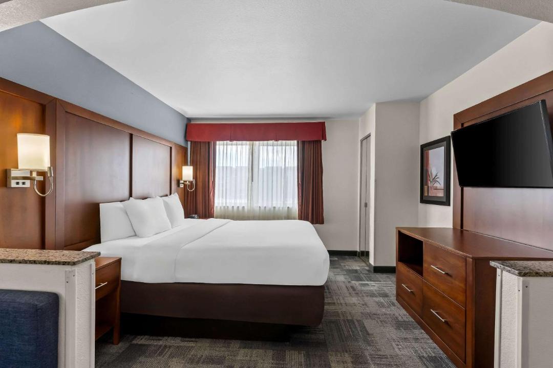 Photo of Bedroom in Englewood