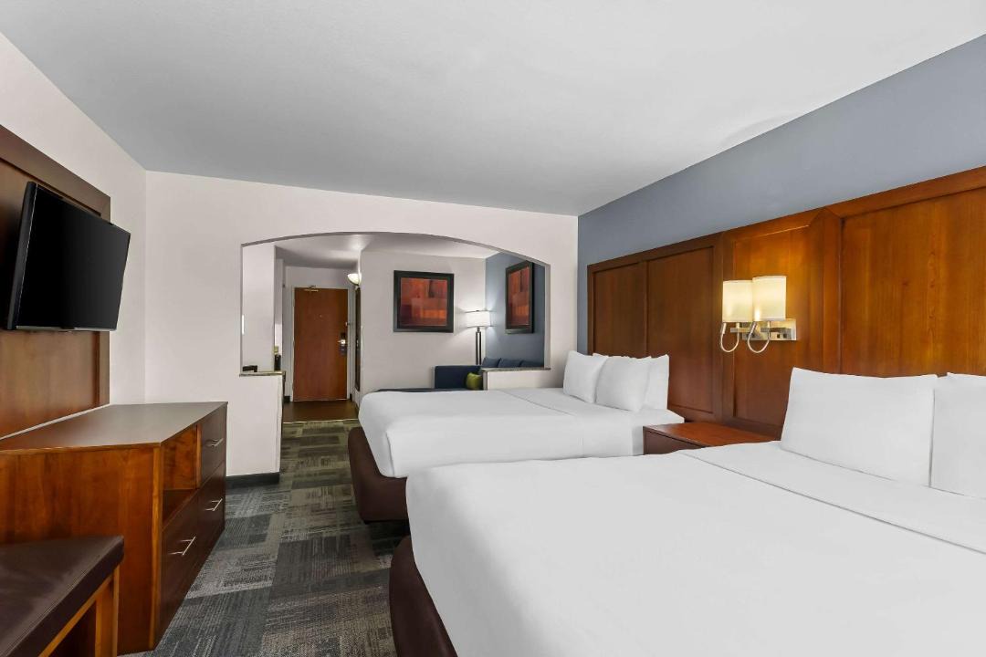 Photo of Bedroom in Englewood