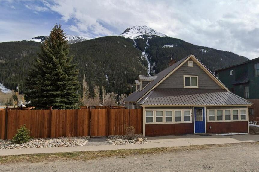 Photo of Others in Silverton