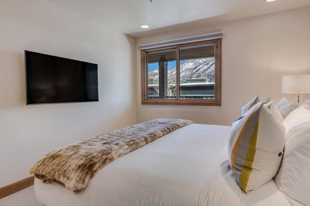 Photo of Bedroom in Aspen