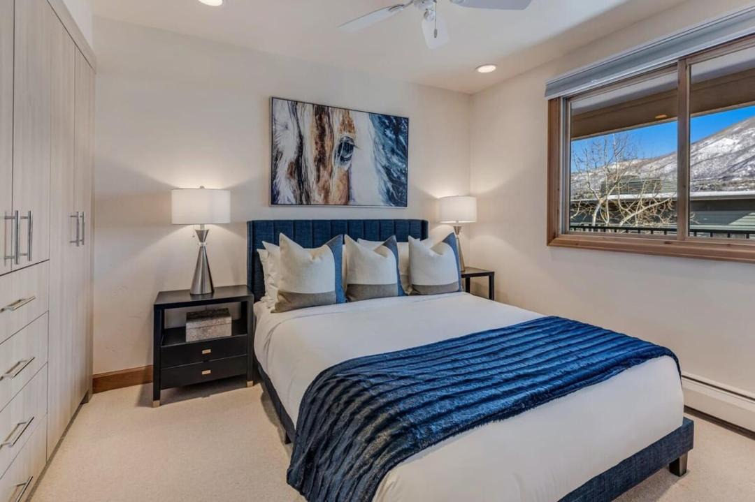 Photo of Bedroom in Aspen