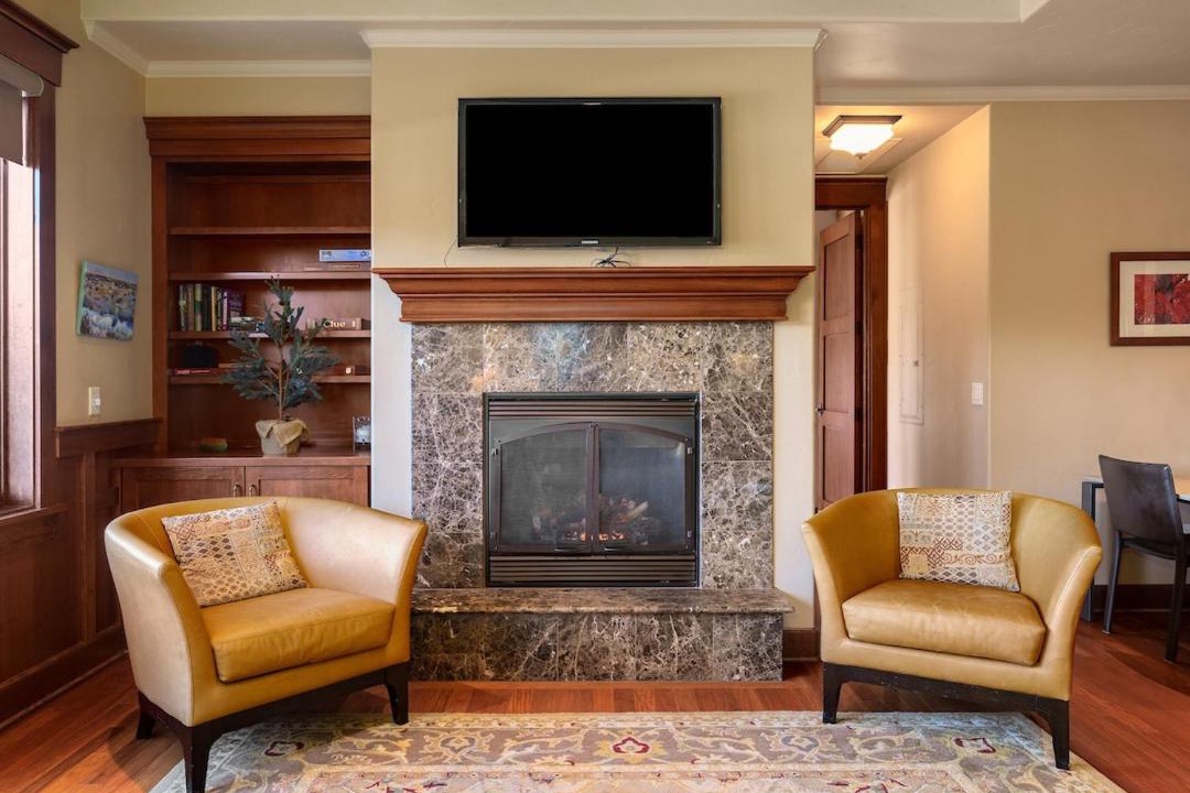 Photo of Livingroom in Downtown Steamboat Springs