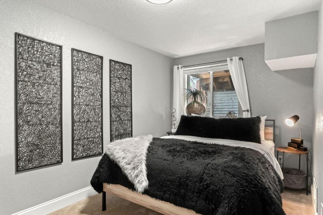 Photo of Bedroom in Martinez Park