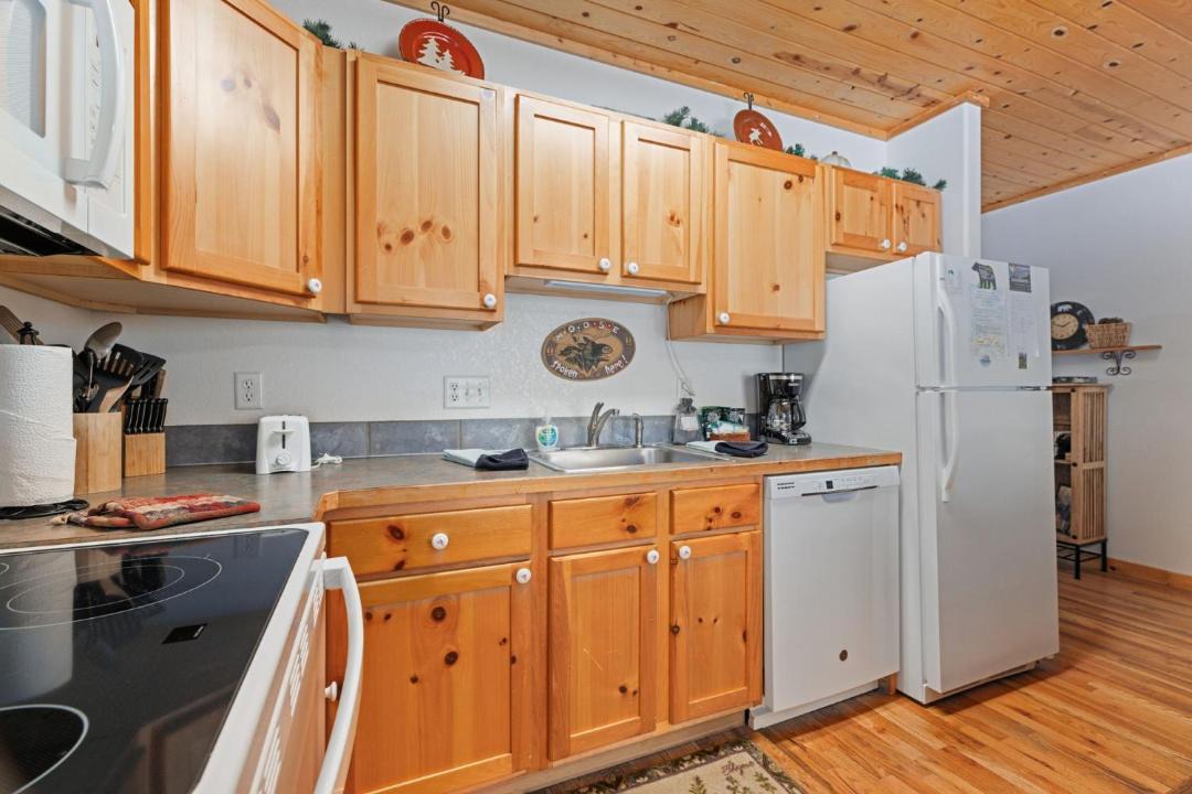 Photo of Others in Fall River Estates