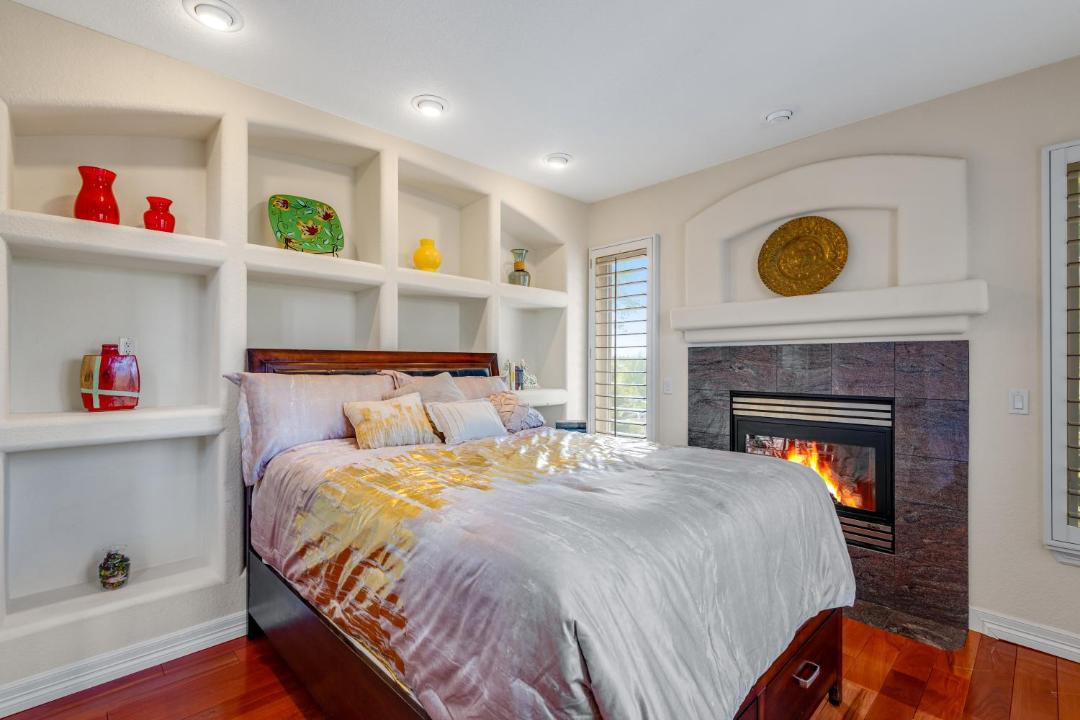 Photo of Bedroom in Aurora