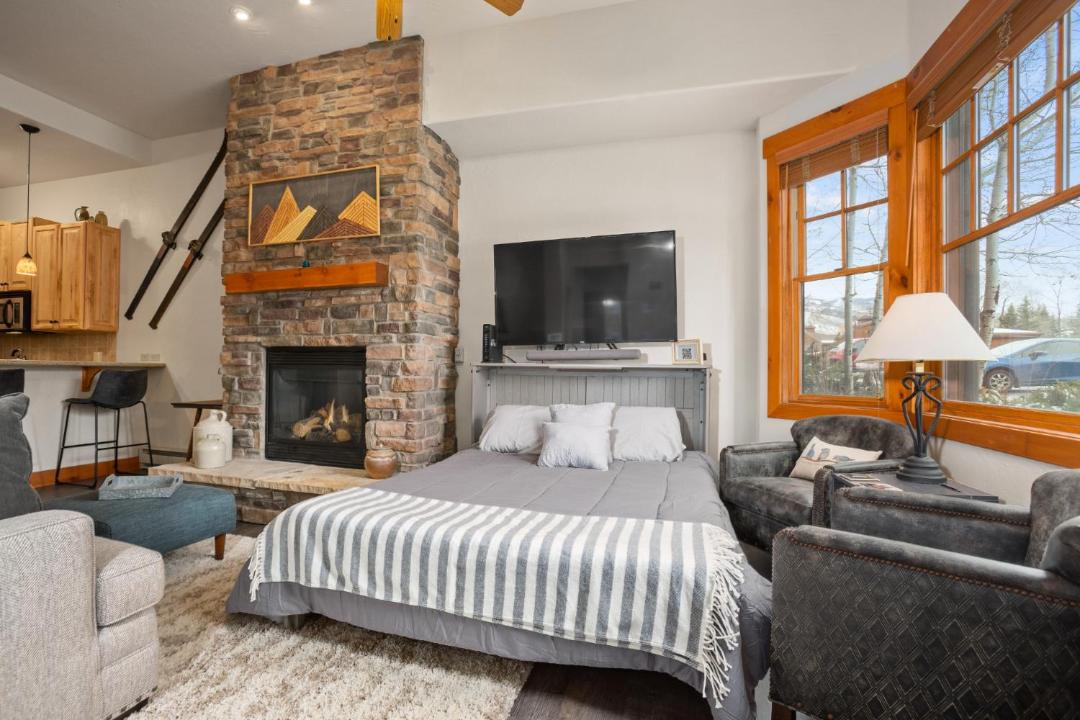 Photo of Bedroom in Steamboat Springs