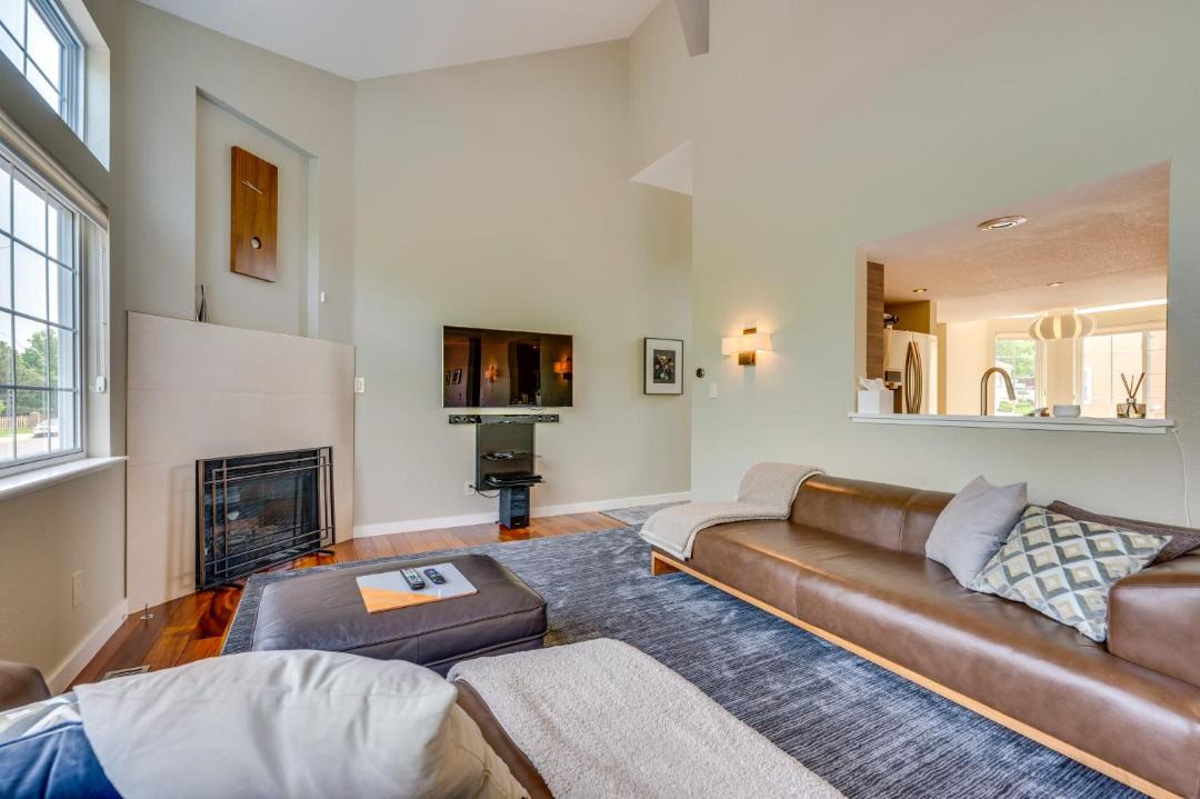 Photo of Livingroom in Arvada