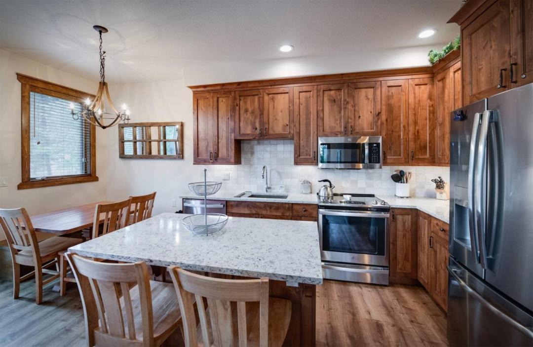 Photo of Kitchen in Four O'Clock