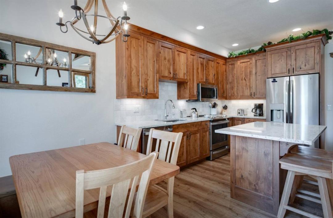 Photo of Kitchen in Four O'Clock
