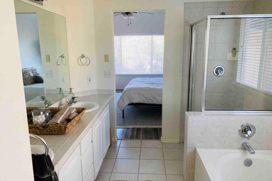 Photo of Bathroom in Stetson Hills