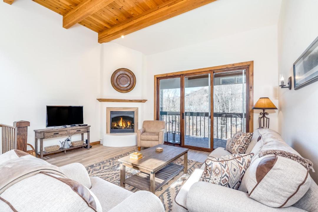 Photo of Livingroom in Telluride