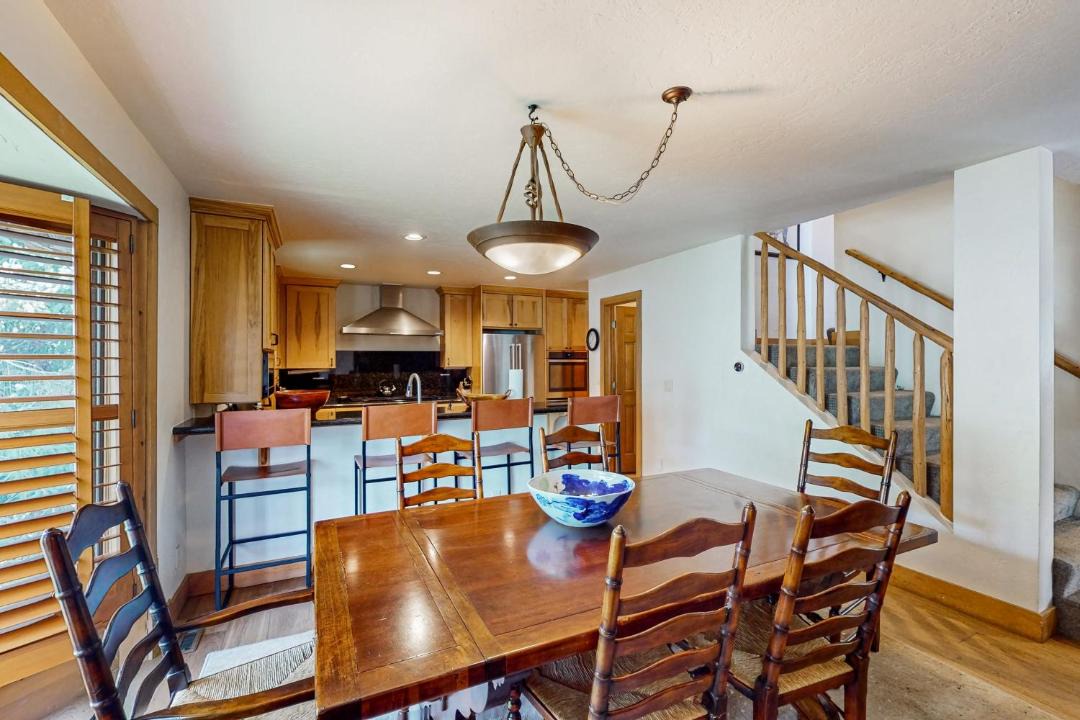 Photo of Livingroom in Highland Meadows