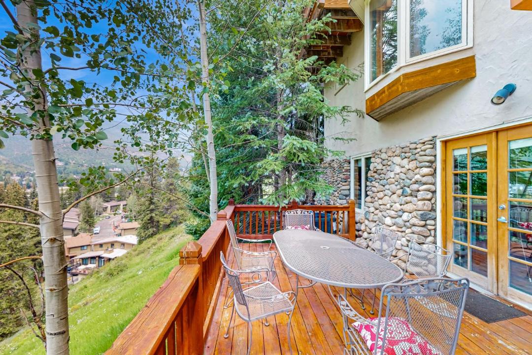 Photo of Patio Balcony in Highland Meadows