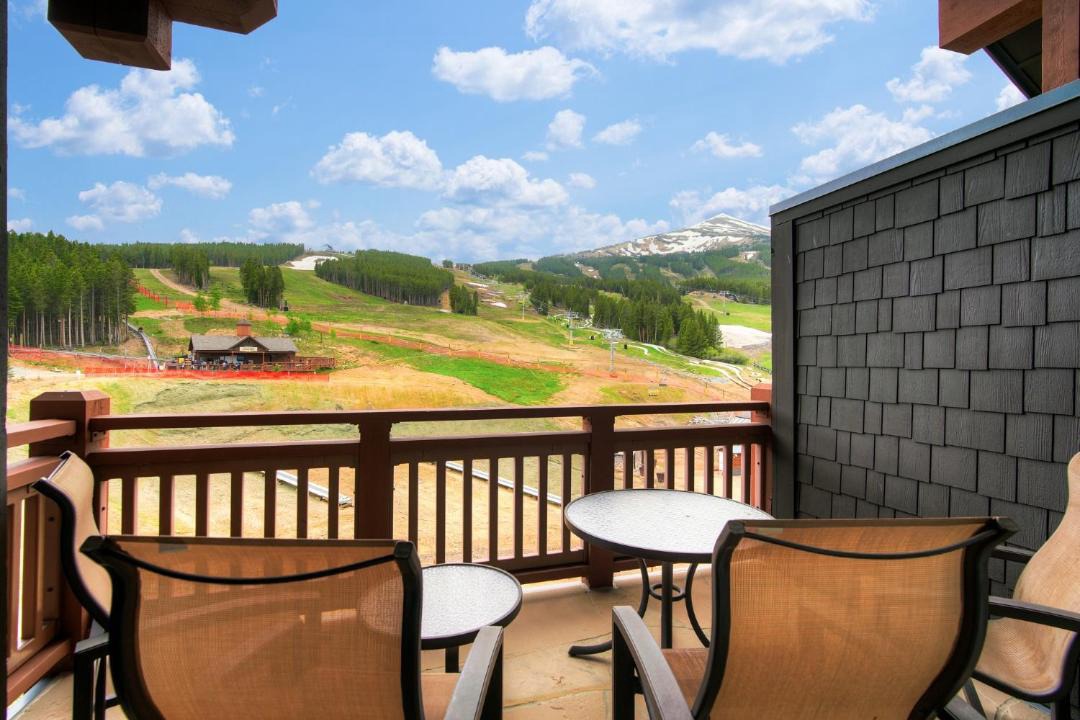 Photo of Patio Balcony in Peak 8