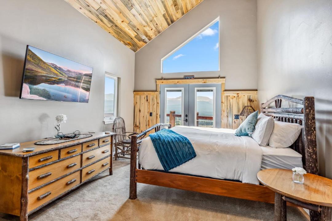 Photo of Bedroom in Alma