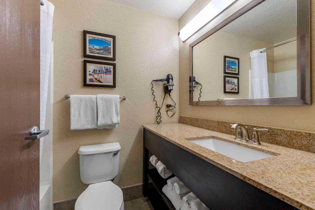 Photo of Bathroom in Highlands Ranch
