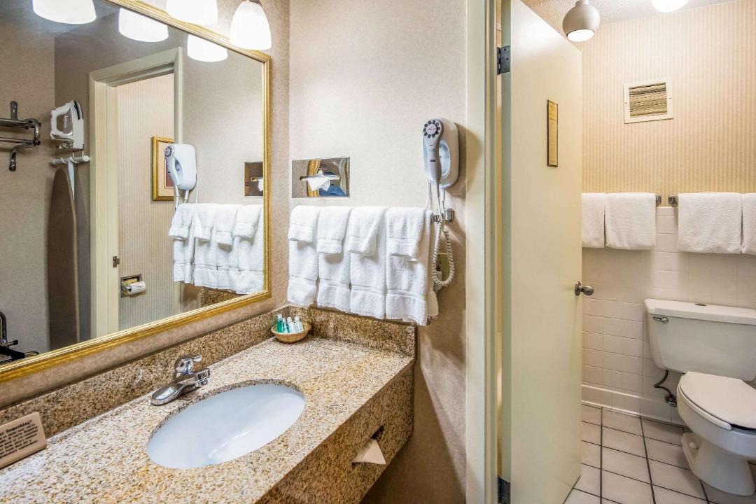 Photo of Bathroom in Grand Junction
