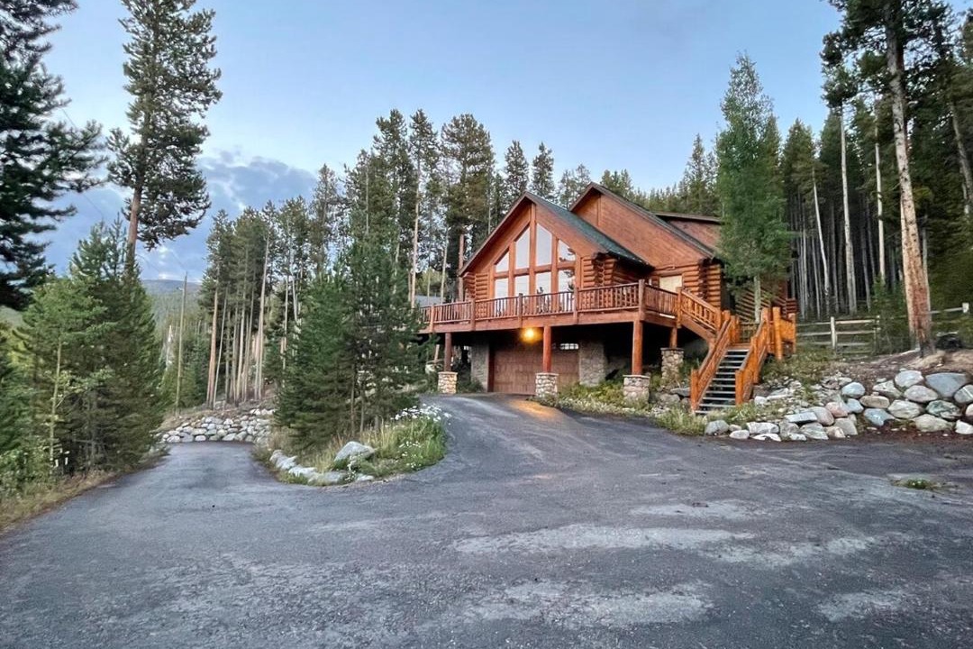 Photo of Buildings in Breckenridge Heights