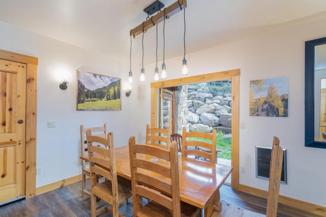 Photo of Livingroom in Mountain Village