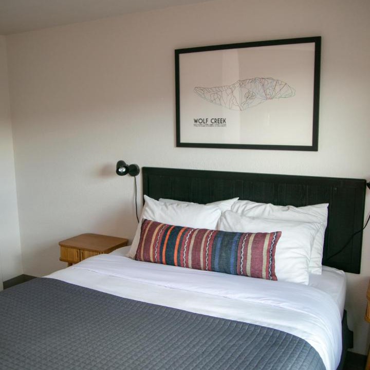 Photo of Bedroom in South Fork