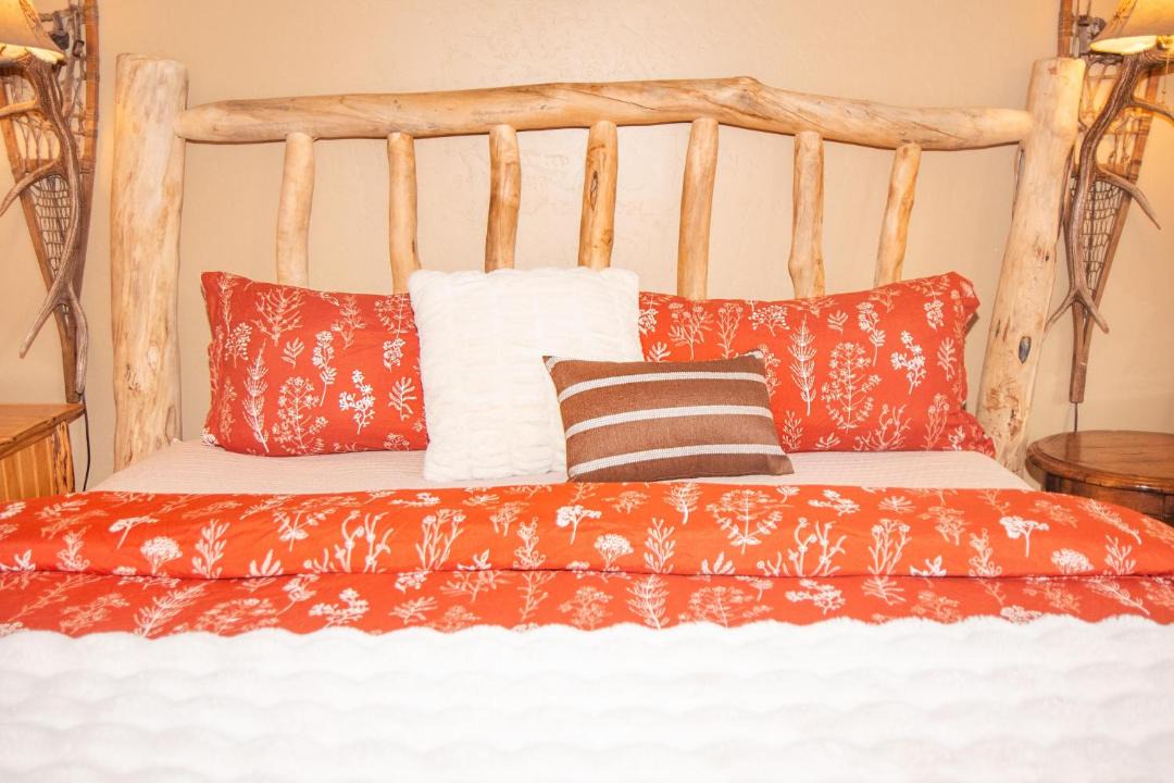 Photo of Bedroom in Paonia