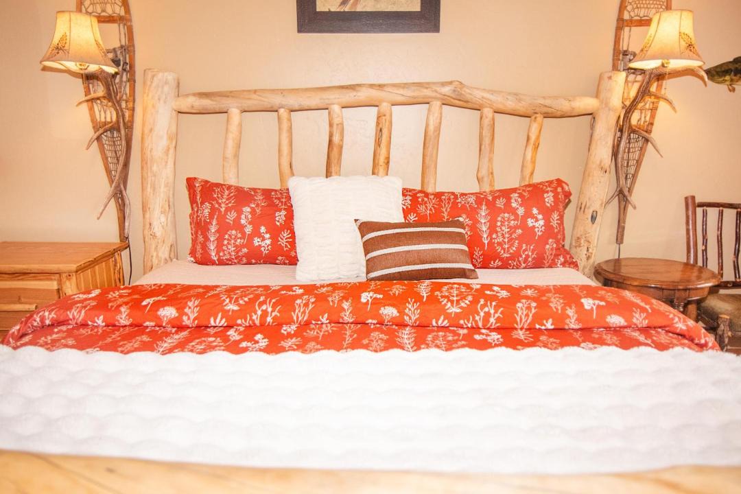 Photo of Bedroom in Paonia
